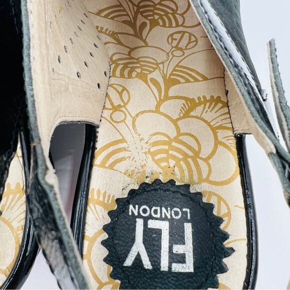 FLY London Yile Black Perforated Leather Peep Toe Platform Wedge Sandal Size 8 - Picture 13 of 14